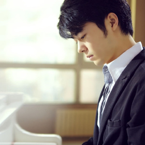 亚洲女人拳交高潮
